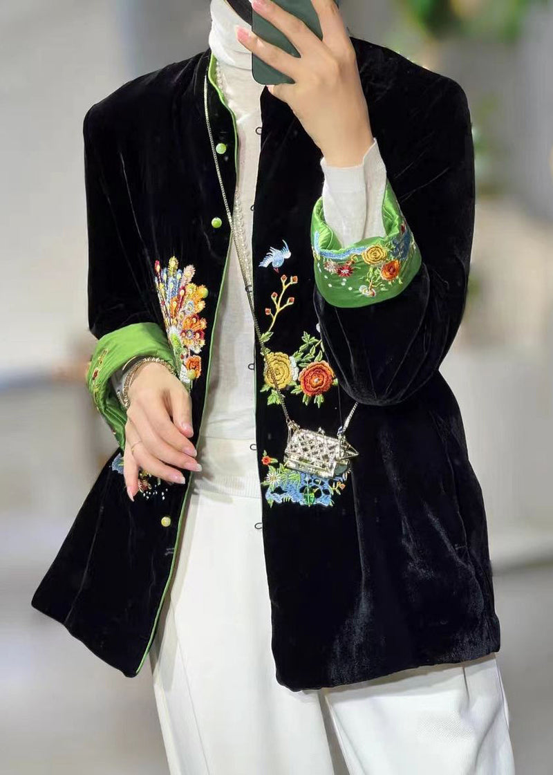Classic Vintage Coat with a Flattering Fit