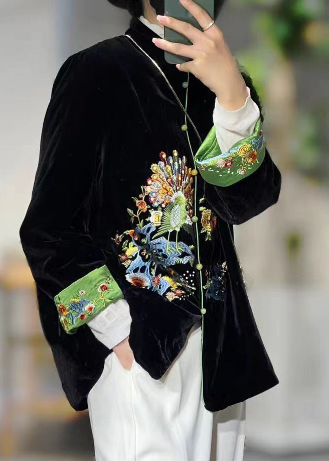 Classic Vintage Coat with a Flattering Fit