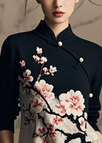 Classic Vintage Sweater with a Flattering Fit
