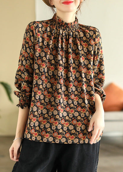 Classic Vintage Shirt with a Flattering Fit