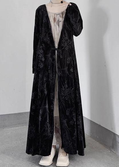 Well Tailored Cardigan with a Graceful Silhouette