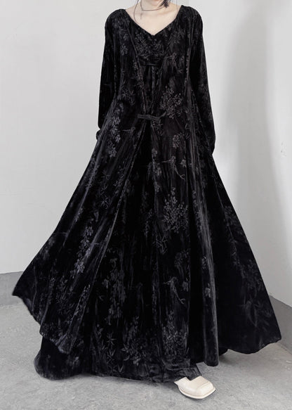 Well Tailored Cardigan with a Graceful Silhouette