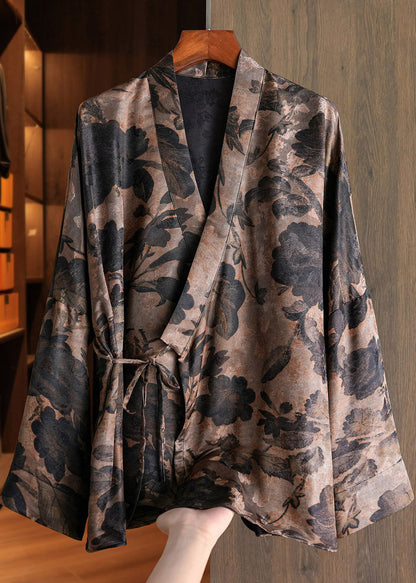 Elegantly Styled Coat for Everyday Wear