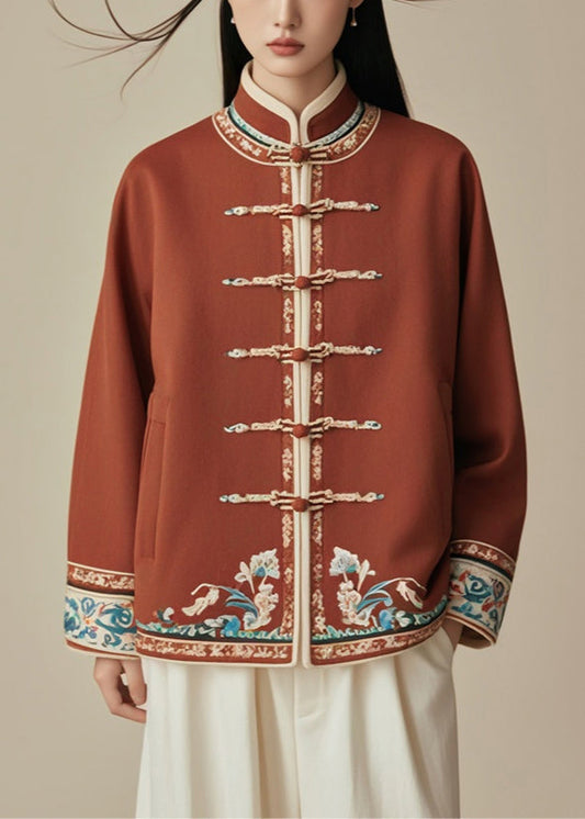 Gracefully Styled Coat for Any Occasion