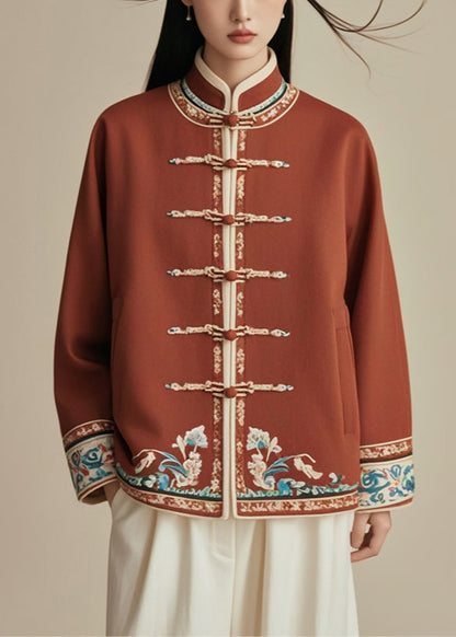 Gracefully Styled Coat for Any Occasion