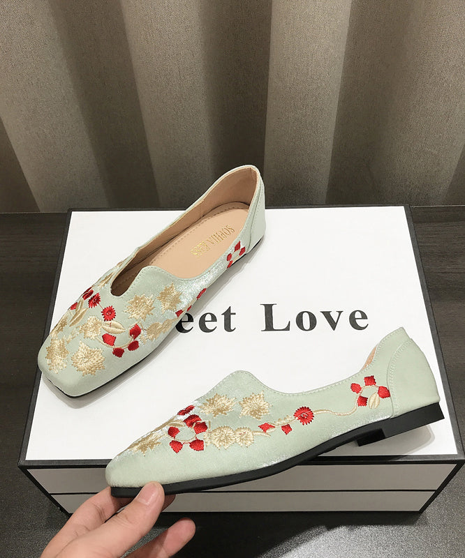Chic Orthopedic Shoes with Unique Design