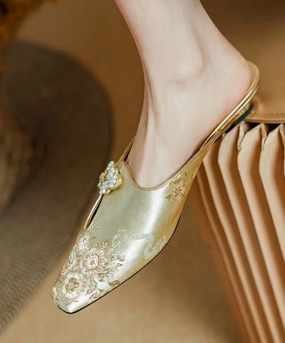 Chic Orthopedic Sandals with Unique Design