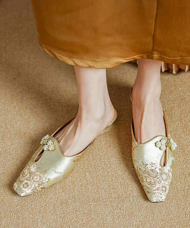 Chic Orthopedic Sandals with Unique Design