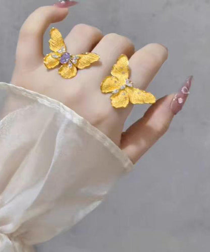 Classic Gold Set with Timeless Appeal