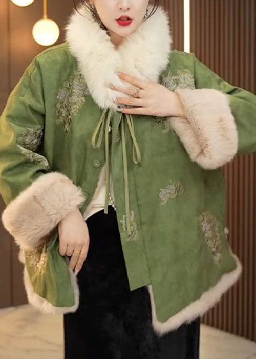 Classic Vintage Coat with a Flattering Fit