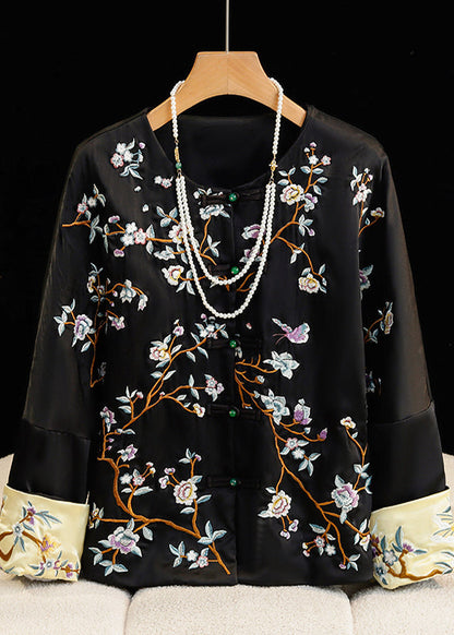 Classic Vintage Coat with a Flattering Fit