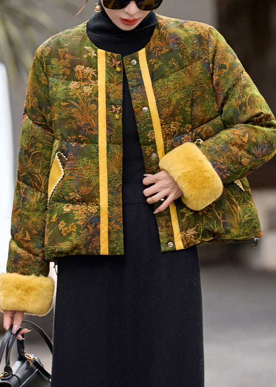 Gracefully Styled Coat for Any Occasion