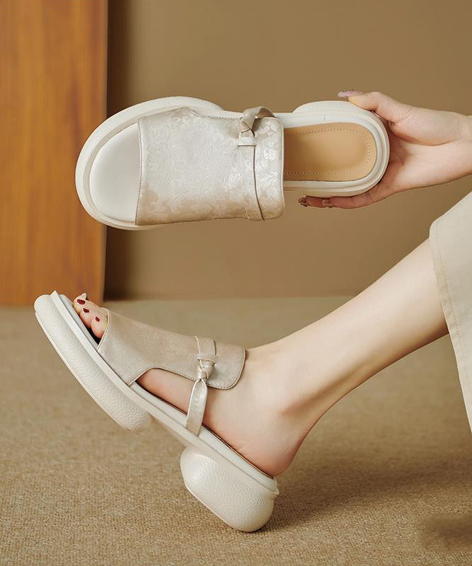 Chic Orthopedic Sandals with Unique Design