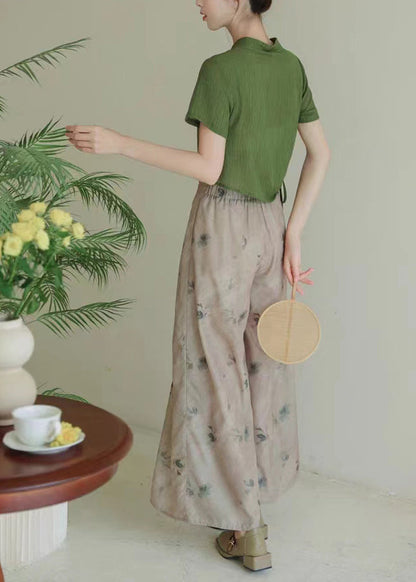 Elegantly Styled Pants for Everyday Wear
