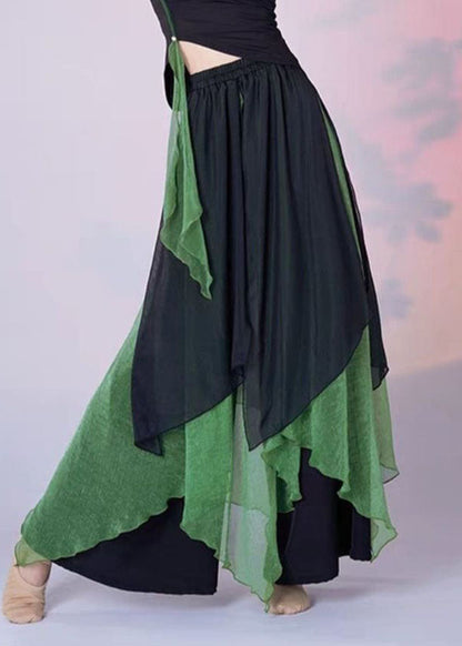 A Vintage Style Top with Delicate Timeless Details