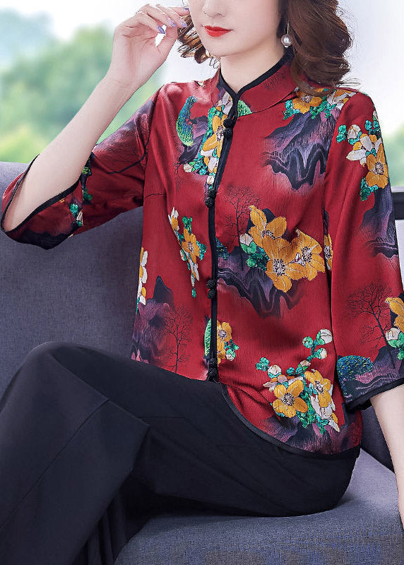 Classic Vintage Shirt with a Flattering Fit