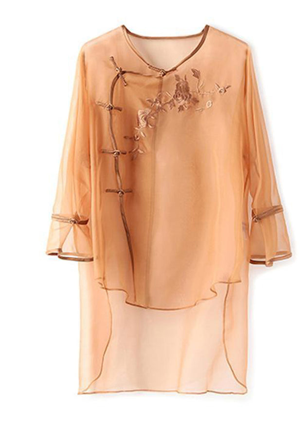 A Vintage Style Shirt with Delicate Timeless Details
