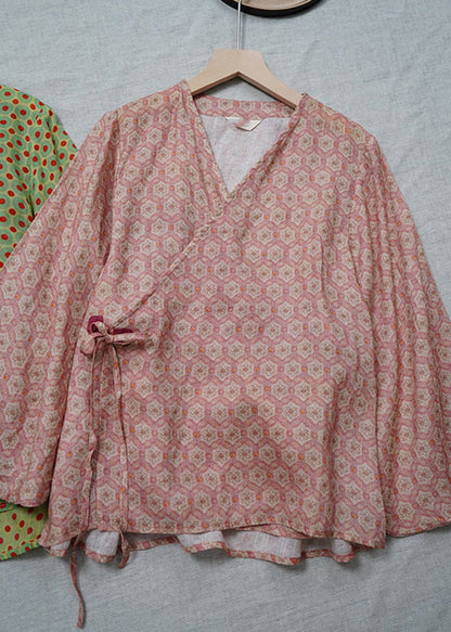 Classic Vintage & Enduringly Stylish Top