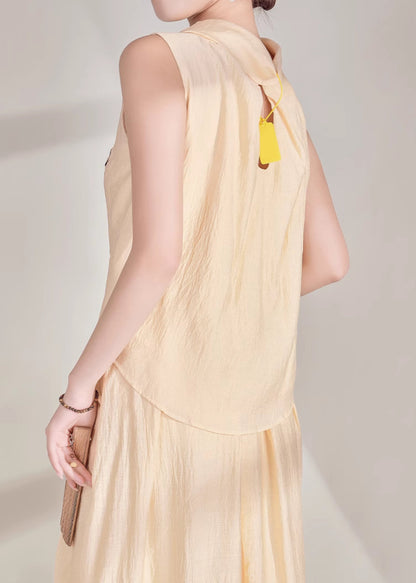 Beautifully Finished Top in a Timeless Design