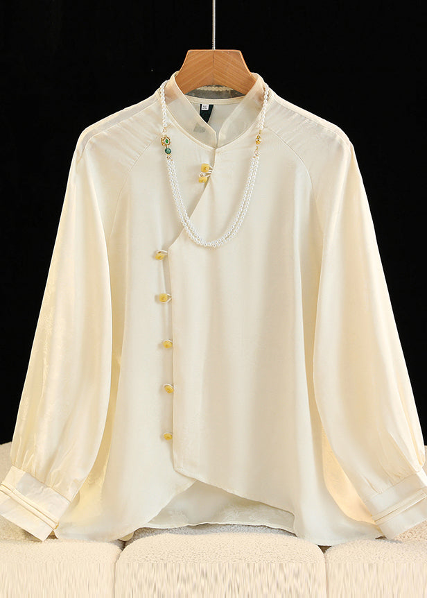 Classic Vintage & Enduringly Stylish Blouse