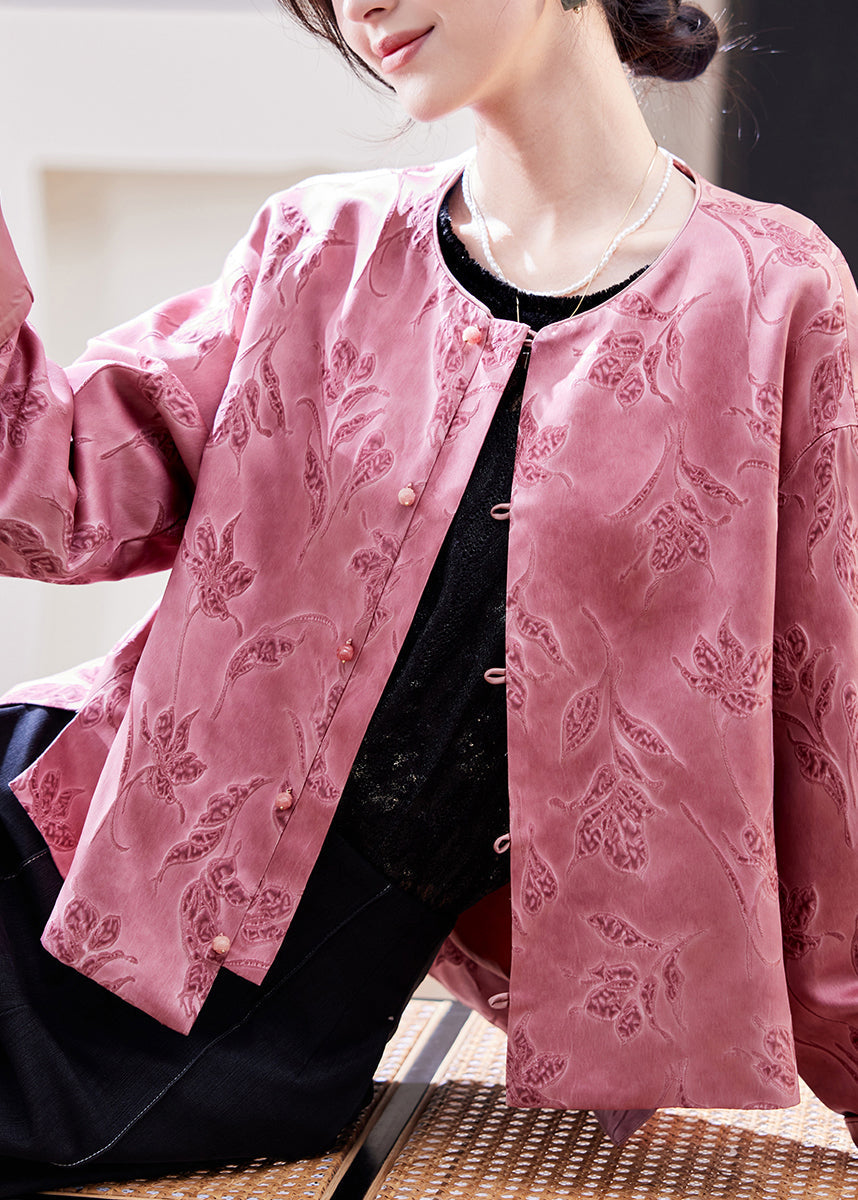 Beautifully Finished Coat in a Timeless Design