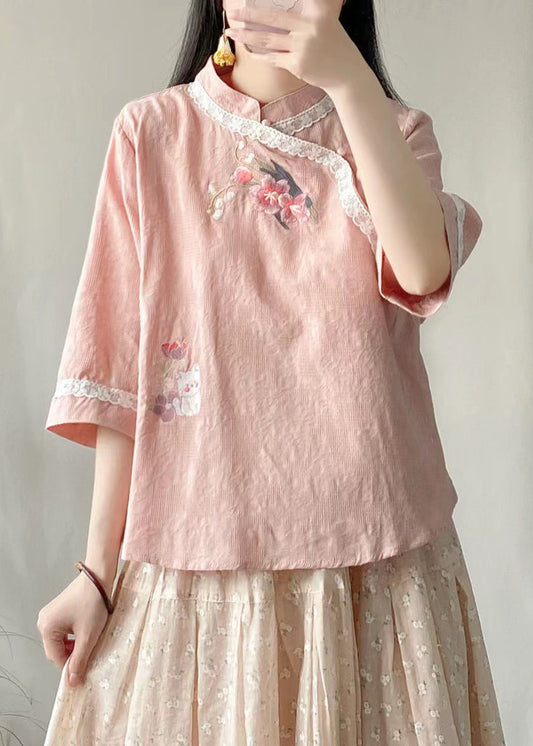 Well Tailored Shirt with a Graceful Silhouette