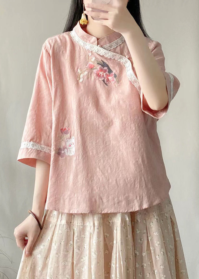 Well Tailored Shirt with a Graceful Silhouette