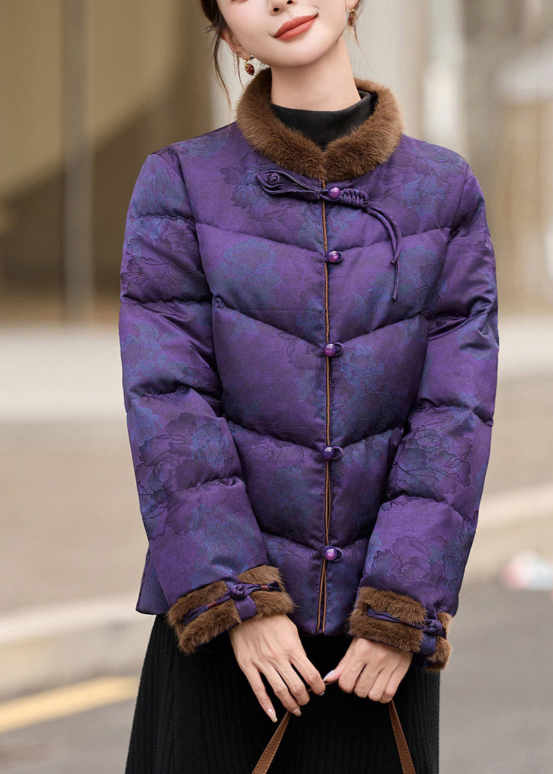 Classic Vintage Coat with a Flattering Fit
