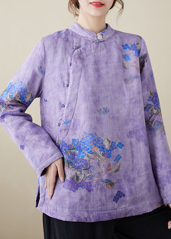 Well Tailored Top with a Graceful Silhouette
