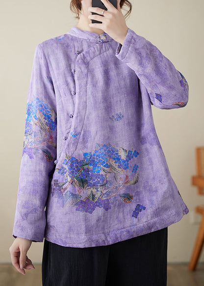 Well Tailored Top with a Graceful Silhouette