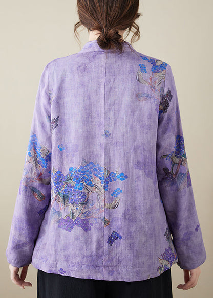 Well Tailored Top with a Graceful Silhouette