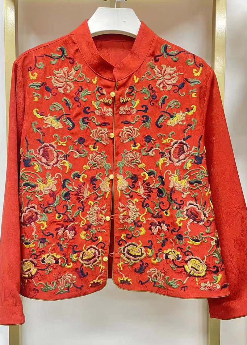 Effortlessly Elegant Coat with a Timeless Design