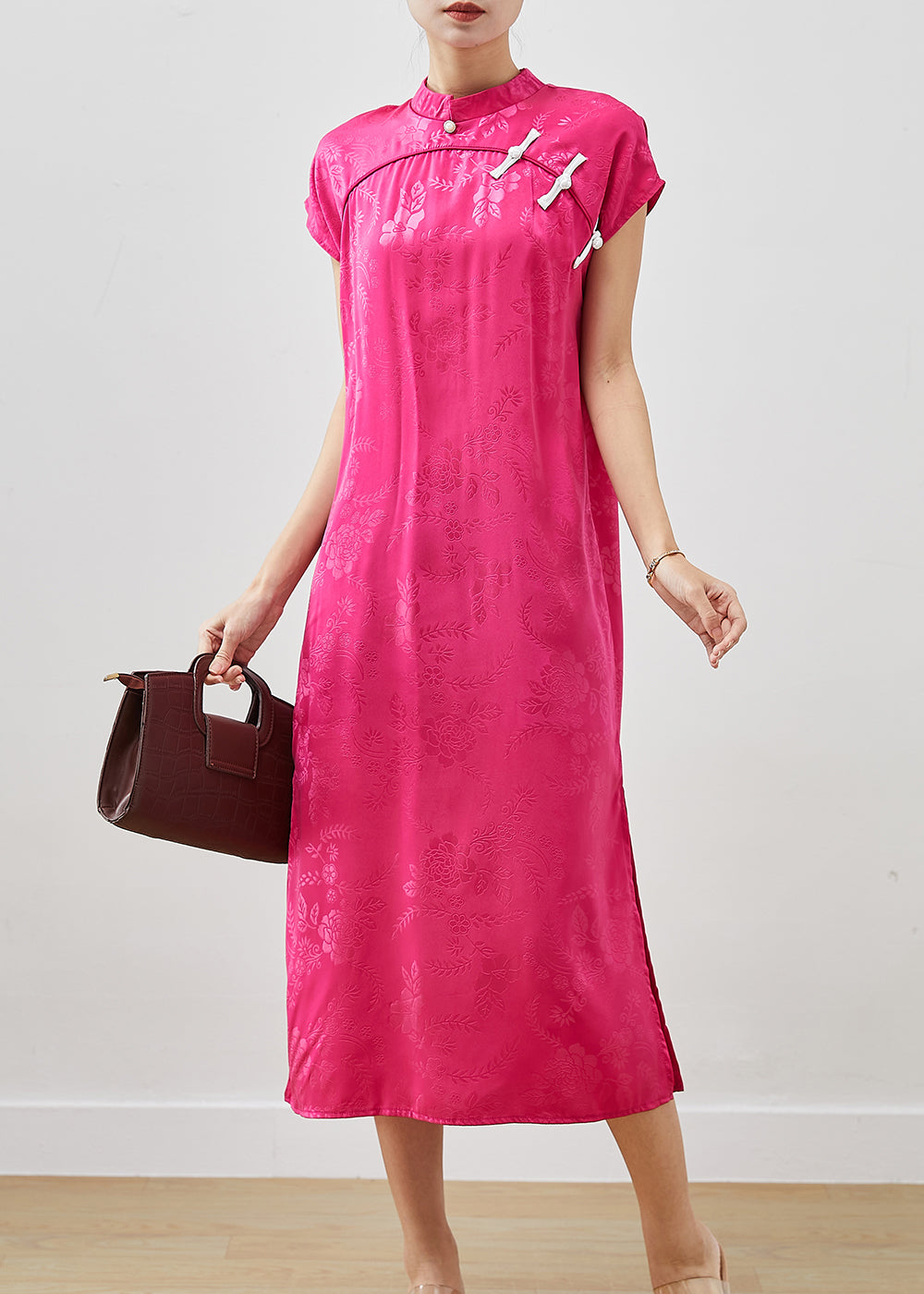 Polished Dress with an Effortless Classic Look