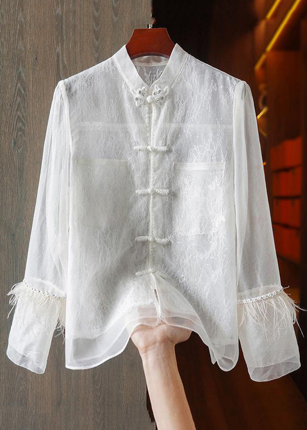 Effortlessly Elegant Shirt with a Timeless Design