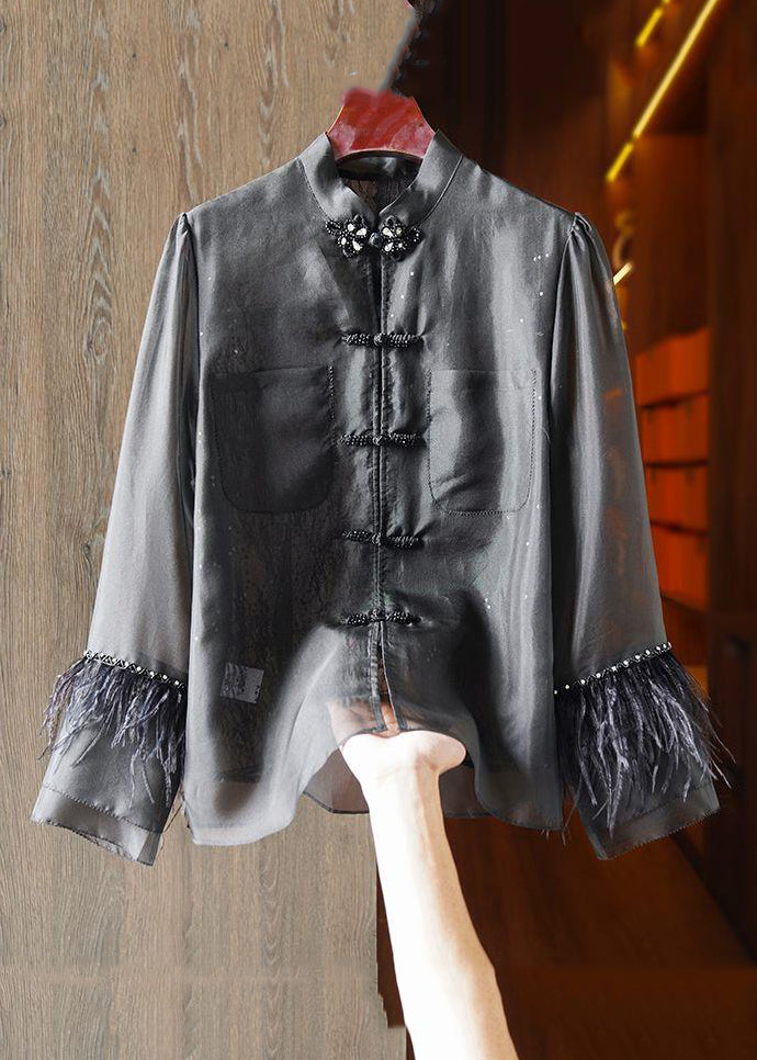 Effortlessly Elegant Shirt with a Timeless Design