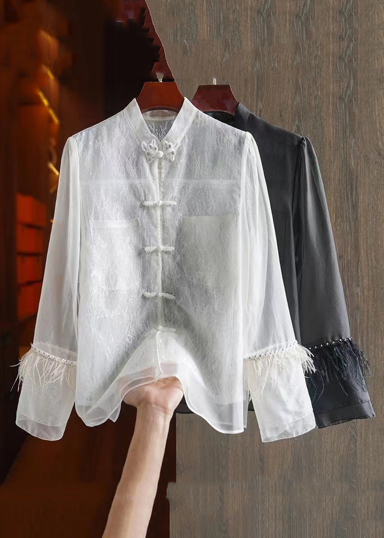 Effortlessly Elegant Shirt with a Timeless Design