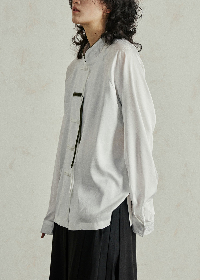Beautifully Finished Shirt in a Timeless Design