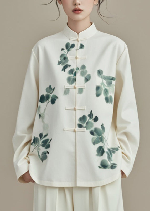 Gracefully Styled Coat for Any Occasion