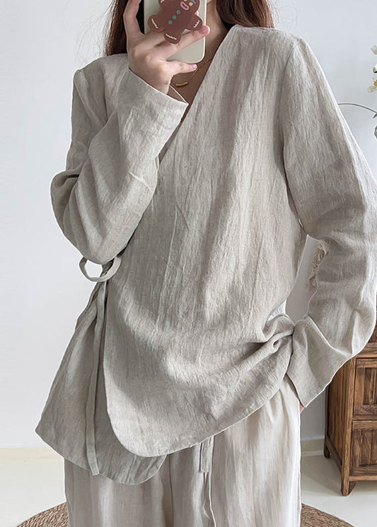 Classic Vintage Shirt with a Flattering Fit