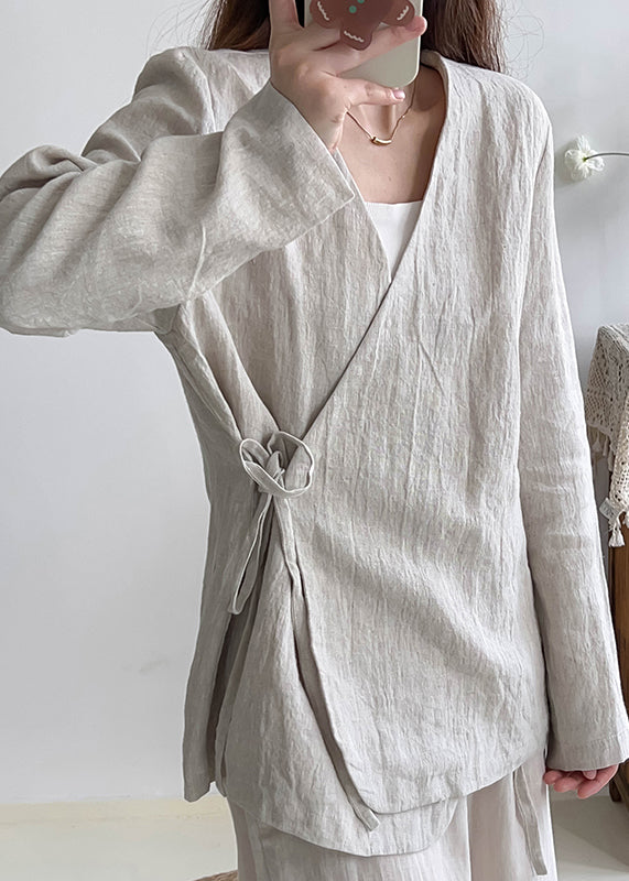 Classic Vintage Shirt with a Flattering Fit