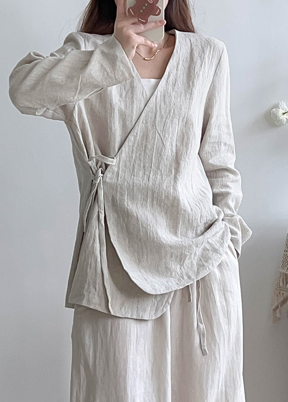 Classic Vintage Shirt with a Flattering Fit