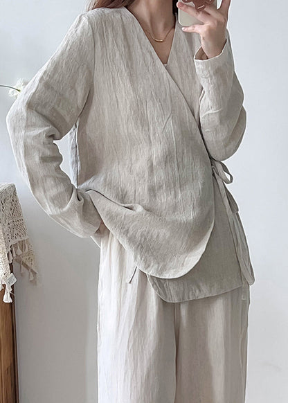 Classic Vintage Shirt with a Flattering Fit