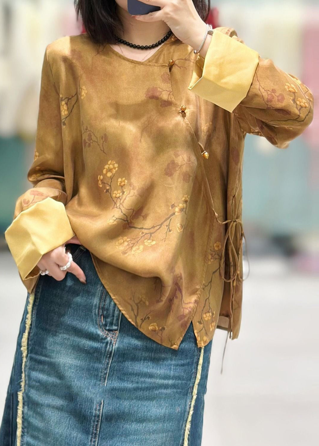 Effortlessly Elegant Shirt with a Timeless Design