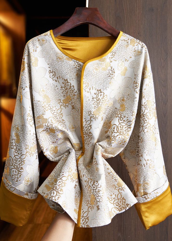 Classic Vintage & Enduringly Stylish Coat