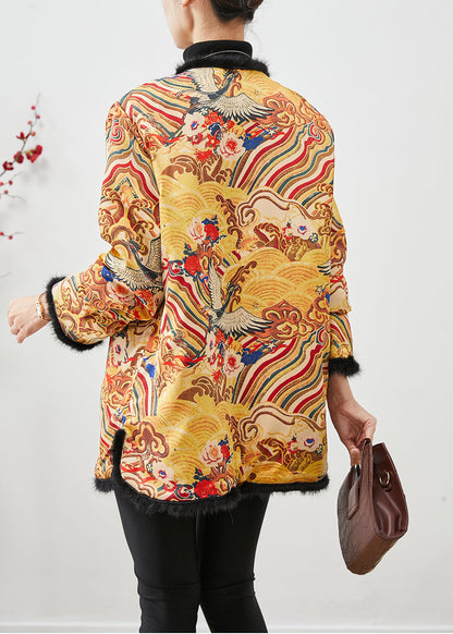 Well Tailored Coat with a Graceful Silhouette