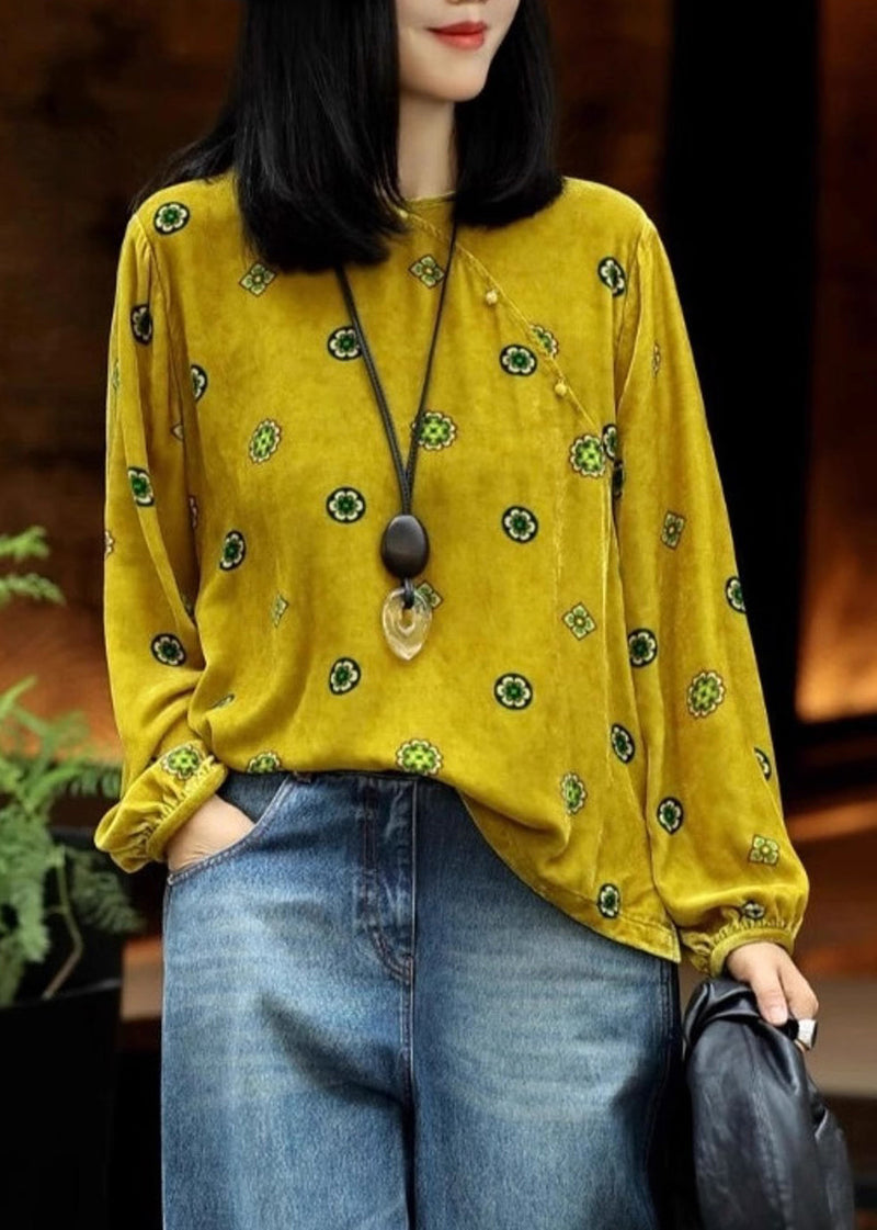 Polished Top with an Effortless Classic Look