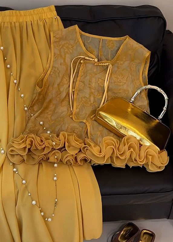 Well Tailored Garment with a Graceful Silhouette