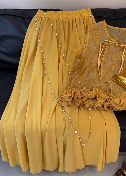 Well Tailored Garment with a Graceful Silhouette