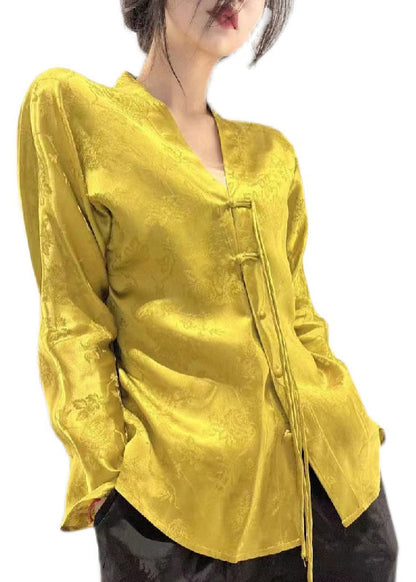 Well Tailored Shirt with a Graceful Silhouette