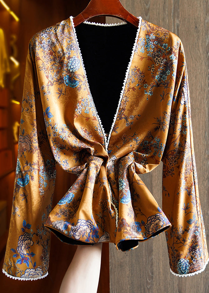 Beautifully Finished Coat in a Timeless Design